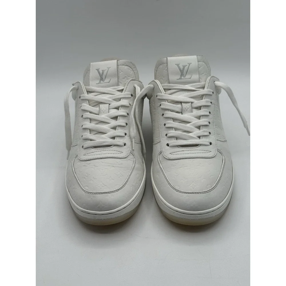 Louis Vuitton Rivoli Monogram leather sneaker - Men's size 8 - Picture 2 of 16